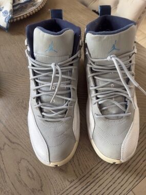Men’s Jordan Grey and White 12s High-Top Sneakers size 10